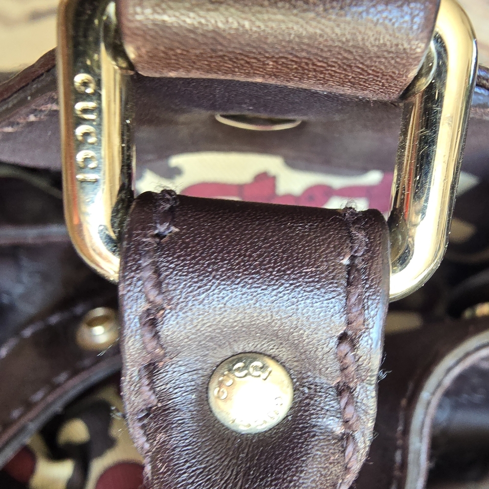 GUCCI Handbag - Picture 8 of 11